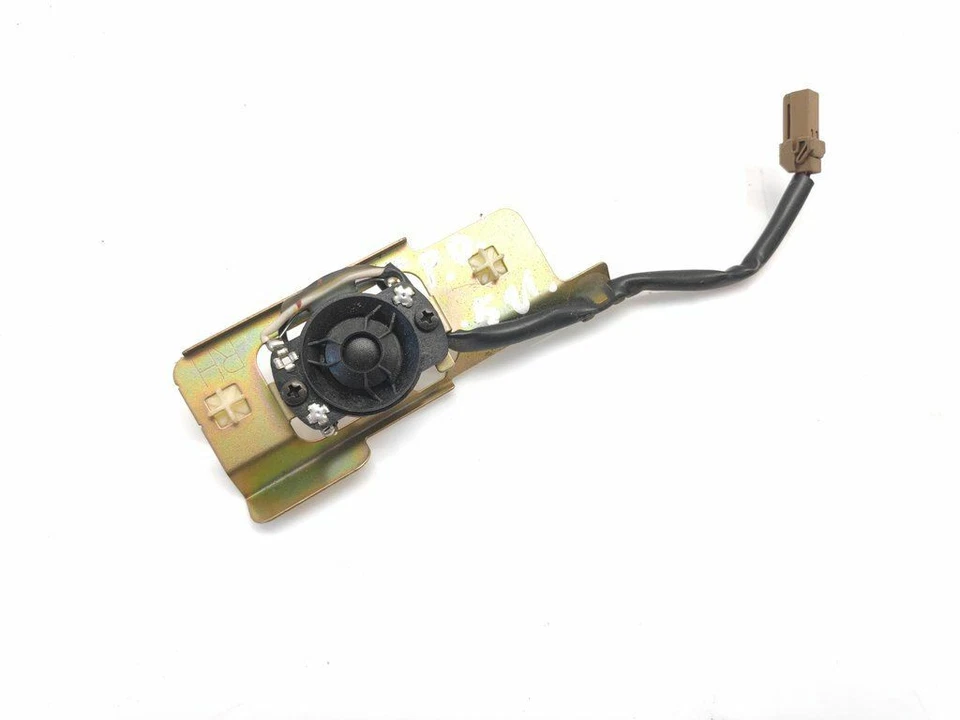 Nissan Pathfinder R50 1999 front right door high frequency speaker 28151-40U60 - image 3 of 4