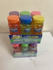 Lot of bubbles-Maxx Bubble Solution
