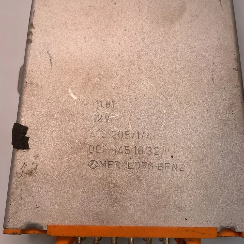 Módulo amplificador de control de crucero Mercedes 560SL R107 1986-89 OEM 0025451632 Foto 4 de 4