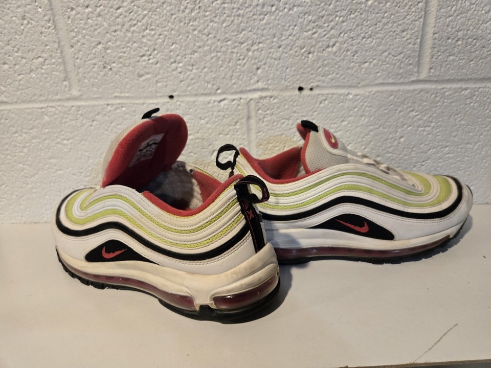 nike air max no shoe laces