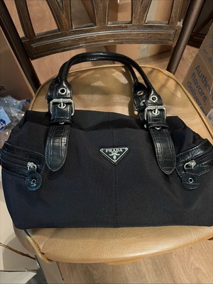 #ad PRADA Women#x27;s $300.00