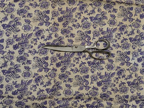Vtg Feedsack Cotton Floral Flowers Off White Gray & Purple 36x44 - Picture 6 of 7