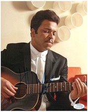 Jeffrey Wright Signed Autographed 8x10 Playing Acoustic Guitar Photo ACOA