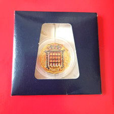 1967 GOLD PLATED ENAMELED THREEPENCE COIN - PORTCULLIS REVERSE - NEW - TRACKED