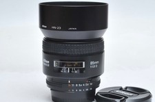 Nikon Nikkor AF 85mm f1.8D w/HN23 Hood