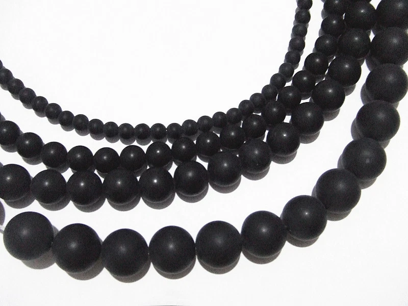 1filo perline pietre dure onice opache naturale colore nero