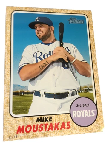 Mike Moustakas Trading Cards