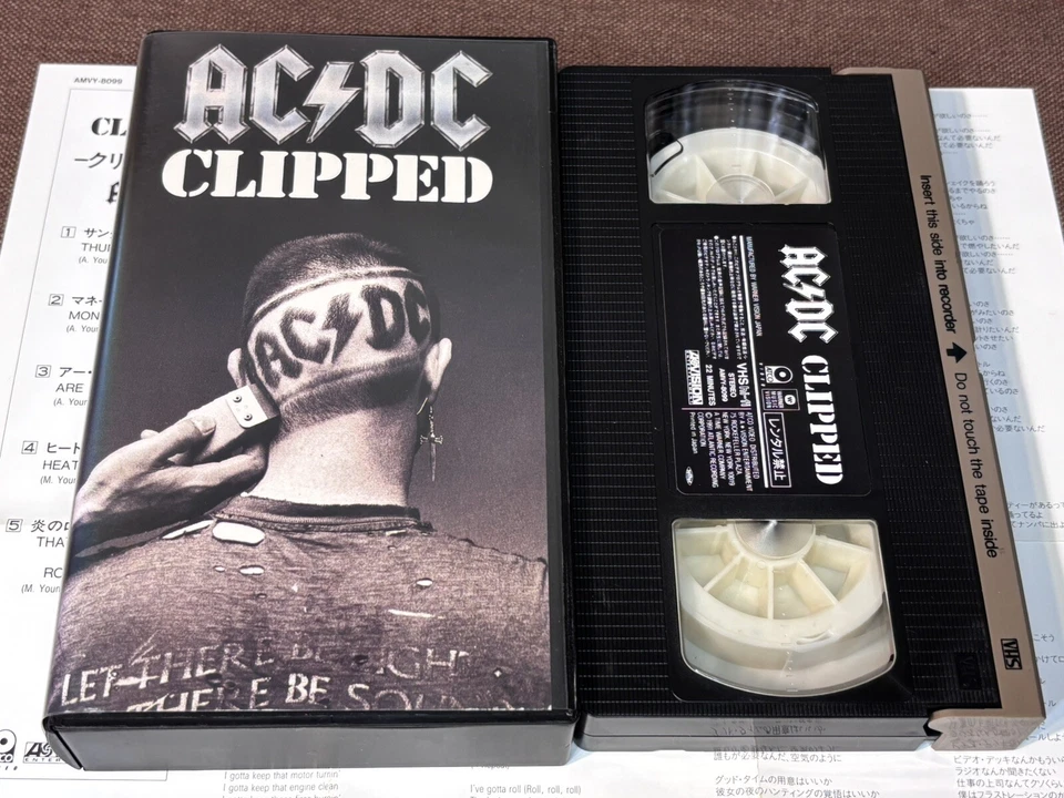 AC/DC Clipped JAPAN VHS VIDEO TAPE AMVY-8099 w/ JAPANESE INSERT + PS 1997 issue - Image 2 of 4