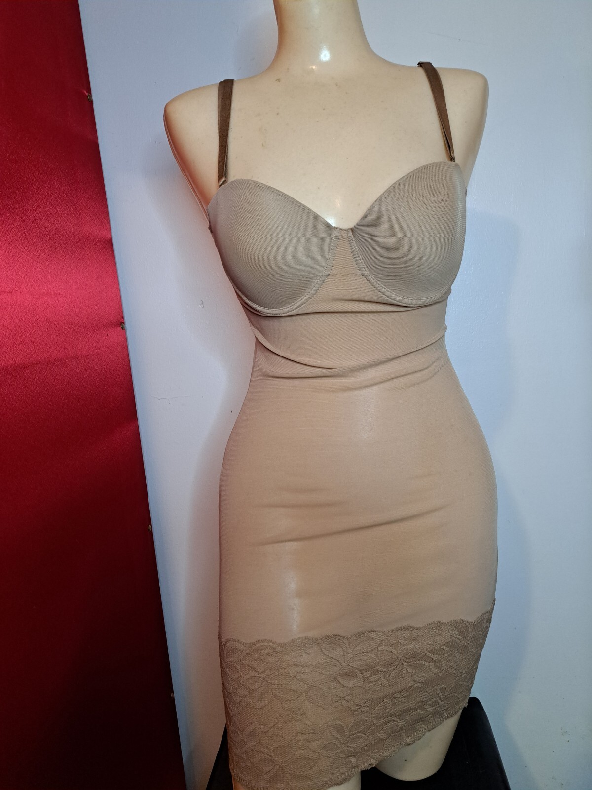 Solid Underwire Cami Shapewear Slips With lace - image 3