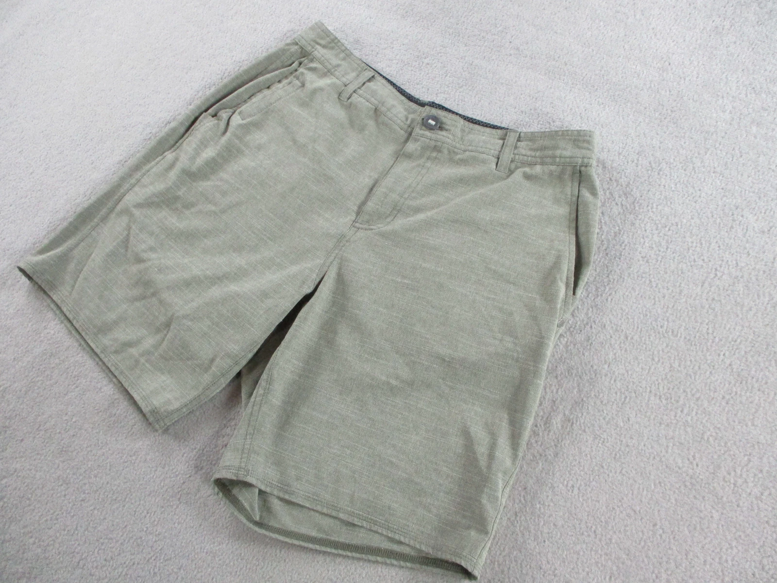 vuori maldive chino hybrid versatile stretch swim golf shorts