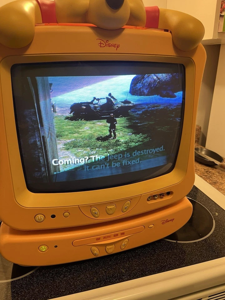 Rare Disney Winnie The Pooh Tube TV CRT 13" DVD Player Combo Set Complete - Image 3 of 4