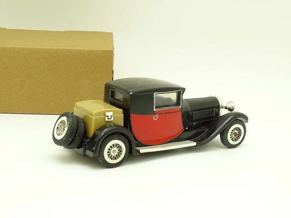 Matchbox Sb 1/43 - Bugatti Tipo 44 1928 Nero E Rosso - Immagine 2 di 2
