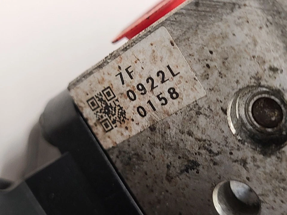 2008-2011 NISSAN ROGUE Anti-Lock Brake Part Assembly AWD 47660JM17B - Image 4 of 4