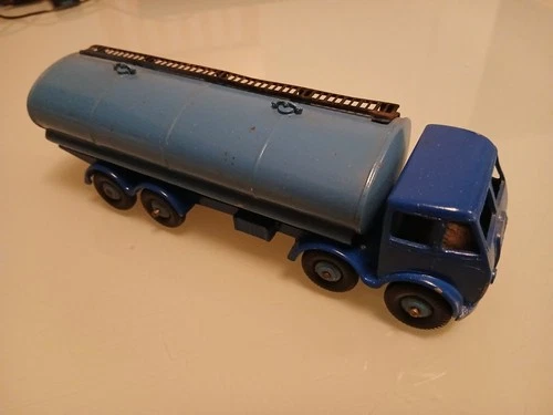 VINTAGE DINKY SUPERTOYS 504 FODEN 8 WHEEL PETROL TANKER LORRY 1st CAB
