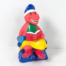 Vtg 1998 Barney The Purple Dinosaur Coin Piggy Bank "Bedtime Barney" with Plug