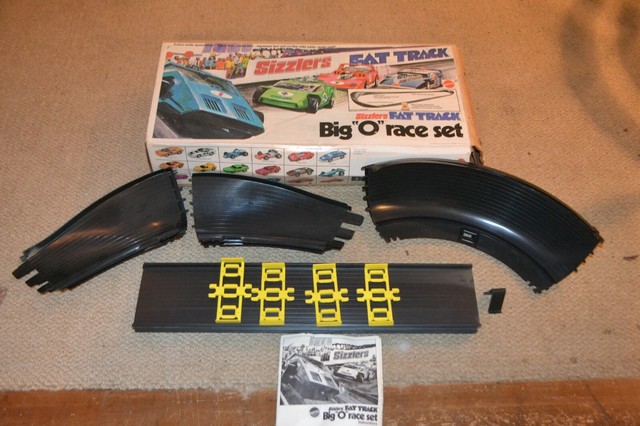 hot wheels sizzlers fat track