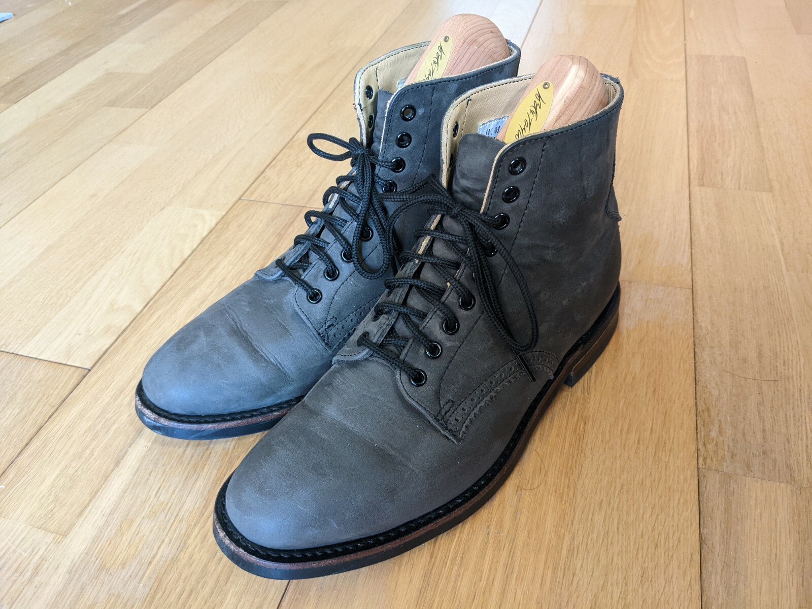 W.M. Moorby 2845 Gray Leather Boots 7.5 