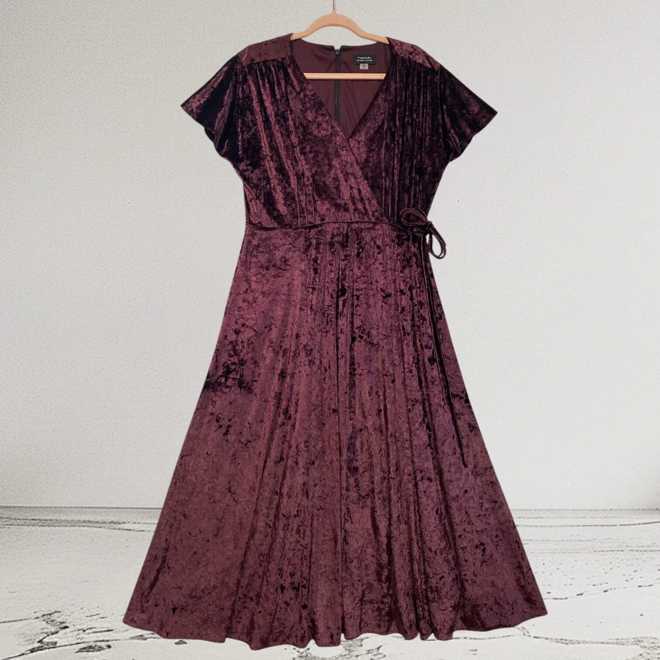 Tahari Arthur S. Levine Women’s Velvet Midi Dress Size 14 Witchy Goth Glam - Image 2 of 4
