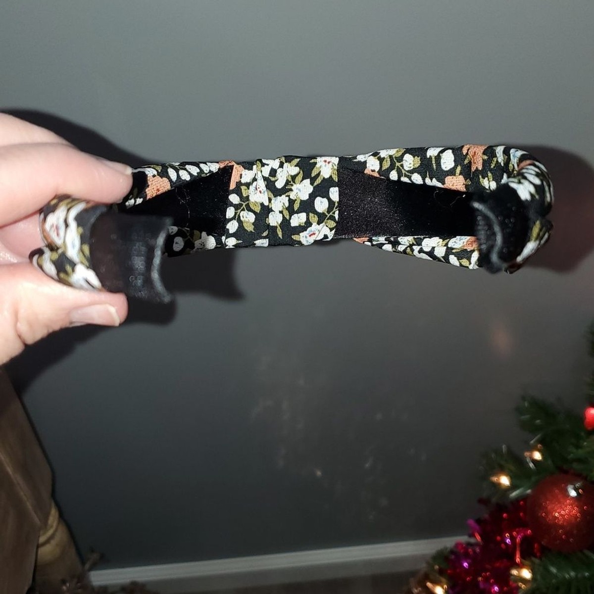 New handmade boutique floral top knot flexible wide headband  display picture 1