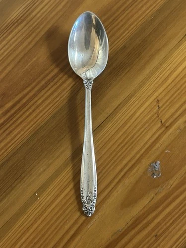 International Sterling Silver Prelude Teaspoon – Vintage Floral Flatware