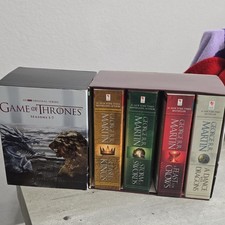 Game of Thrones Blu-ray Box Set Seasons 1-7  + 4 Brand New Books by G. R. Martin