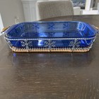Pyrex Holiday Snowflake Blue Baking Dish With Counter Oven Rest — photo 2