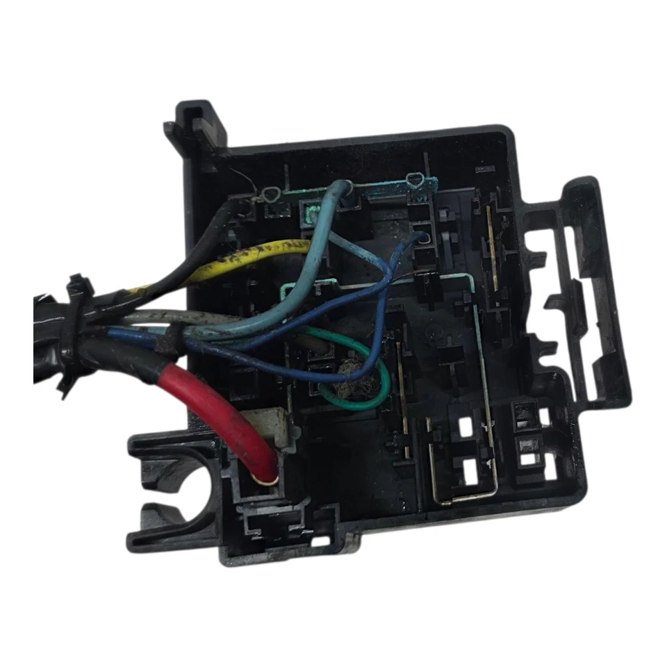 03-07 Silverado Avalanche Tahoe Engine Cooling Fan Relay Fuse Box Block OEM R27 - Image 3 of 4