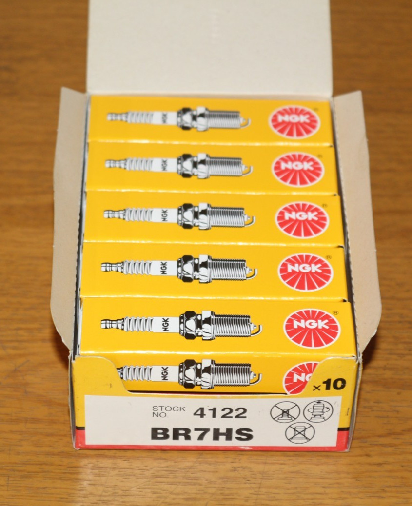 New Old Stock NGK Standard Spark Plug BR7HS Quantity  10
