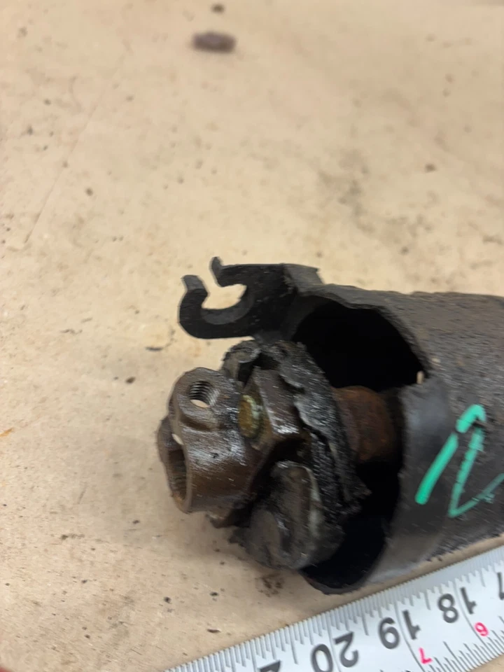 Ford f150 1980 1986 f250 f350 columna de dirección trapo intermedio eje articulado 80 81 Foto 2 de 4