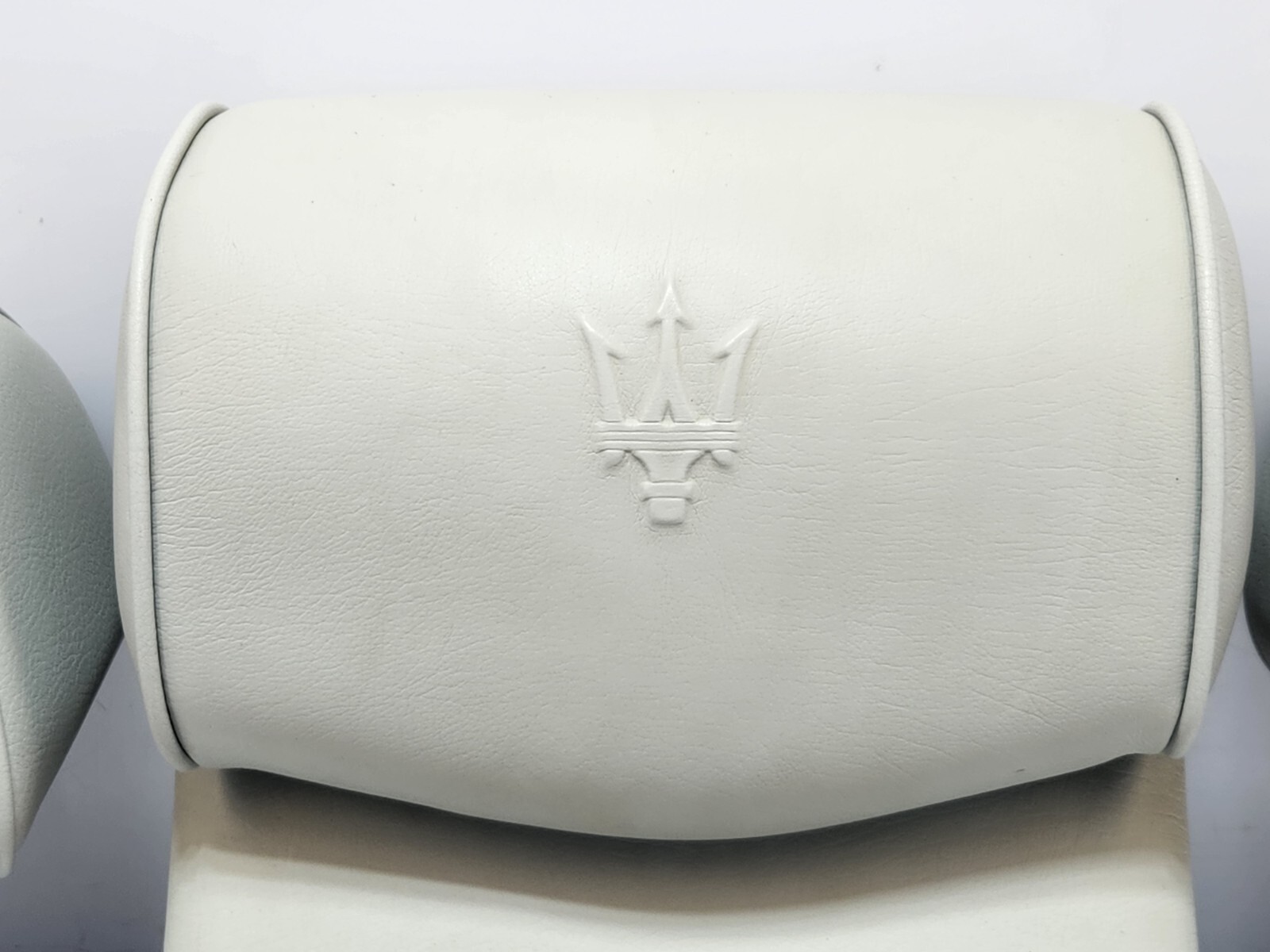 ✅03-08 OEM Maserati Quattroporte Rear Left Right Side Headrest Leather Set