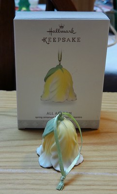 All Abloom Hallmark Keepsake Spring Easter Bell Ornament Edythe Kegrize flower