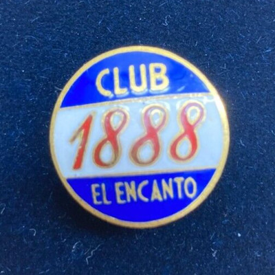 VINTAGE ''EL ENCANTO '' CLUB 1888 HABANA PINBACK