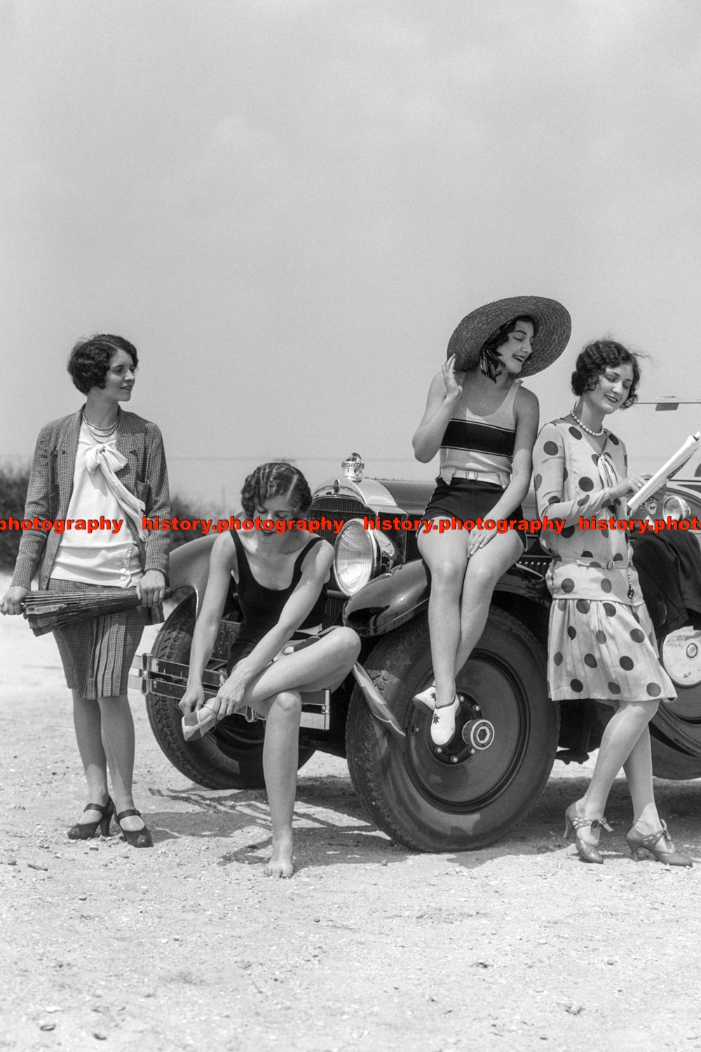 F000459 1920s GROUP OF FOUR WOMEN IN DRESSES and BATHING SUITS