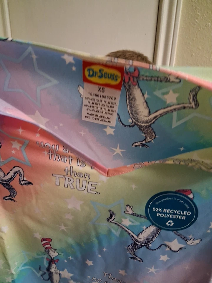 Dr Seuss Today You Are You Cherokee Scrubs Size XS Tooniforms V Neck Top NEW P12 - Image 2 of 4