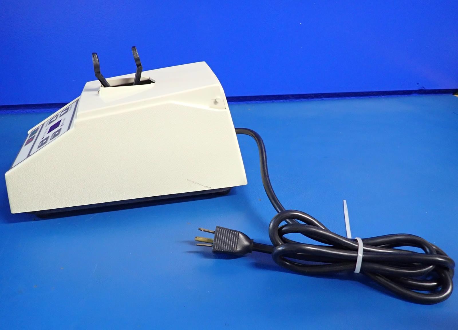 BIOSPEC PRODUCTS MINI-BEADBEATER Cell Disrupter & Homogenizer w/ AC Power Cord