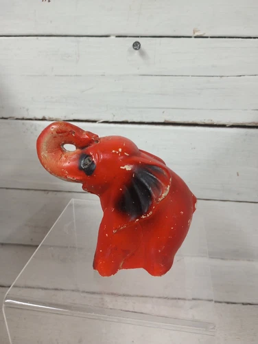 Vintage Chalkware Elephant, Circus Elephant Figurine Black and Red. - Picture 3 of 9