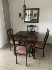 Antike Essgruppe Ausziehtisch mit 4 Stühlen Aus Holz Massiv Eiche um 1920