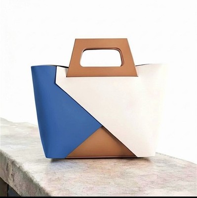 Damenhandtasche, Hochwertiges Italienisches Leder, Neu, Ein echter Hingucker