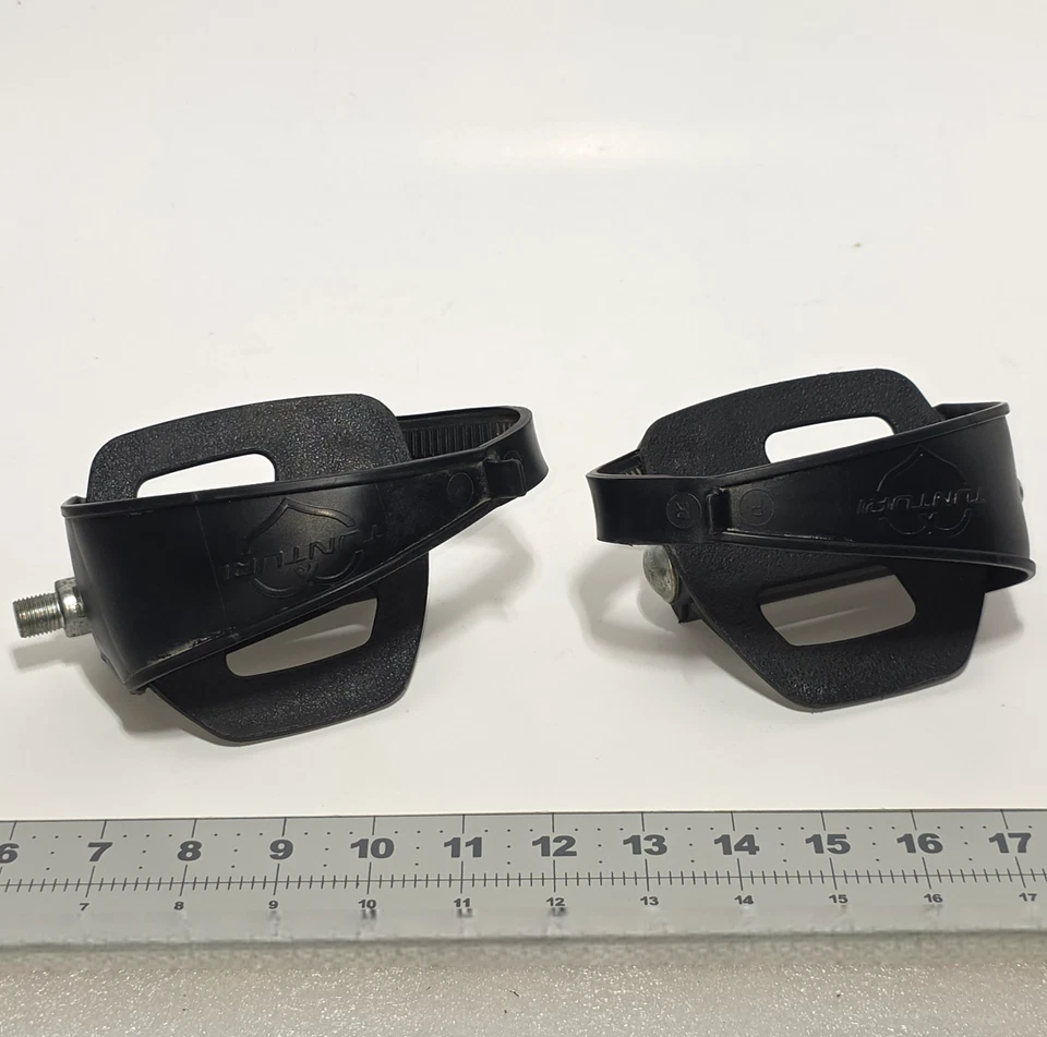 Juego de pares de pedales de bicicleta estacionaria reclinada Vision Fitness & Tunturi 9/16" Foto 2 de 4