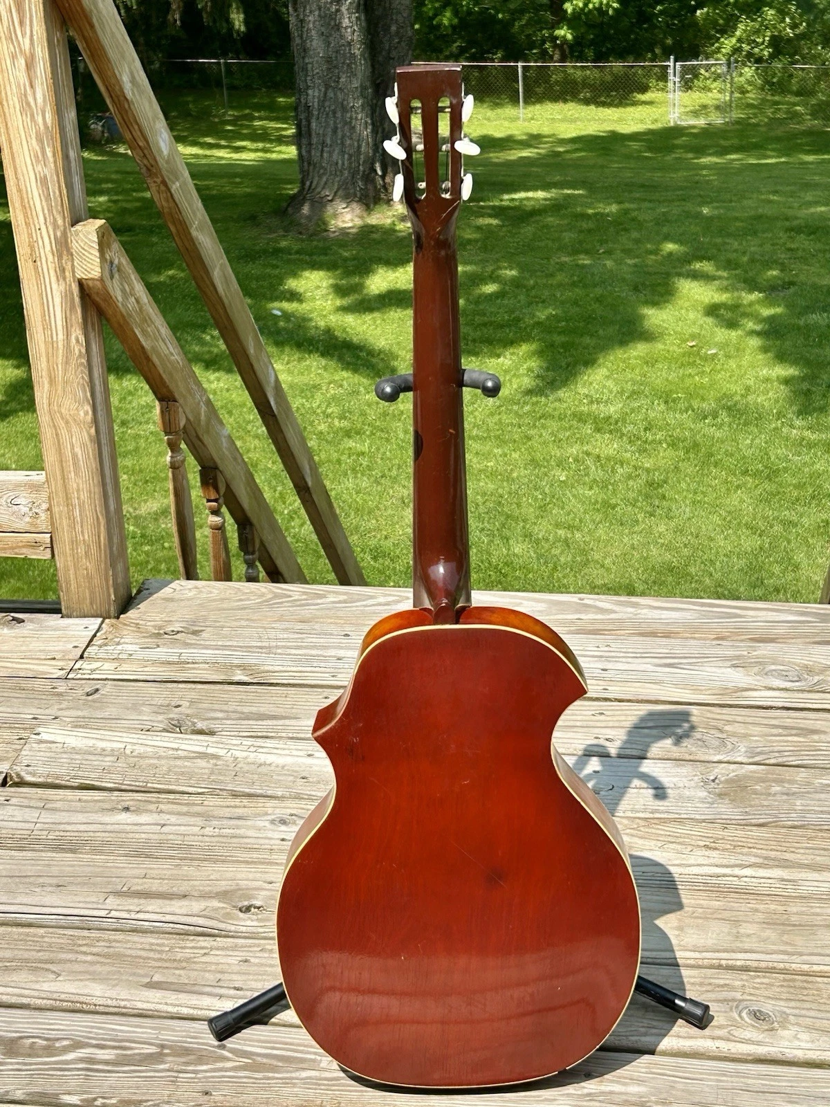 Picture 3 of 23