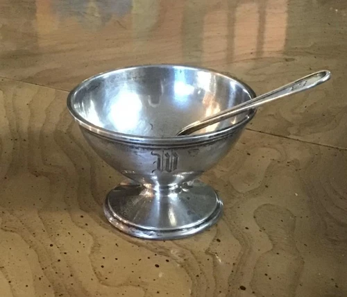 S. Kirk & Son Sterling Silver #4100 Ftd Salt Cellar / Dip, Calvert Spoon, Mono W