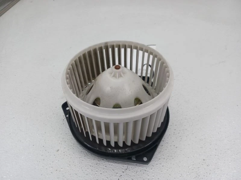 2003 Infiniti G35 Blower Motor OEM 27225AR211 - Изображение 3 из 4