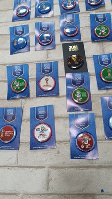 Fifa 2018 World Cup Russia set of 21 Pin Metal badges lot 