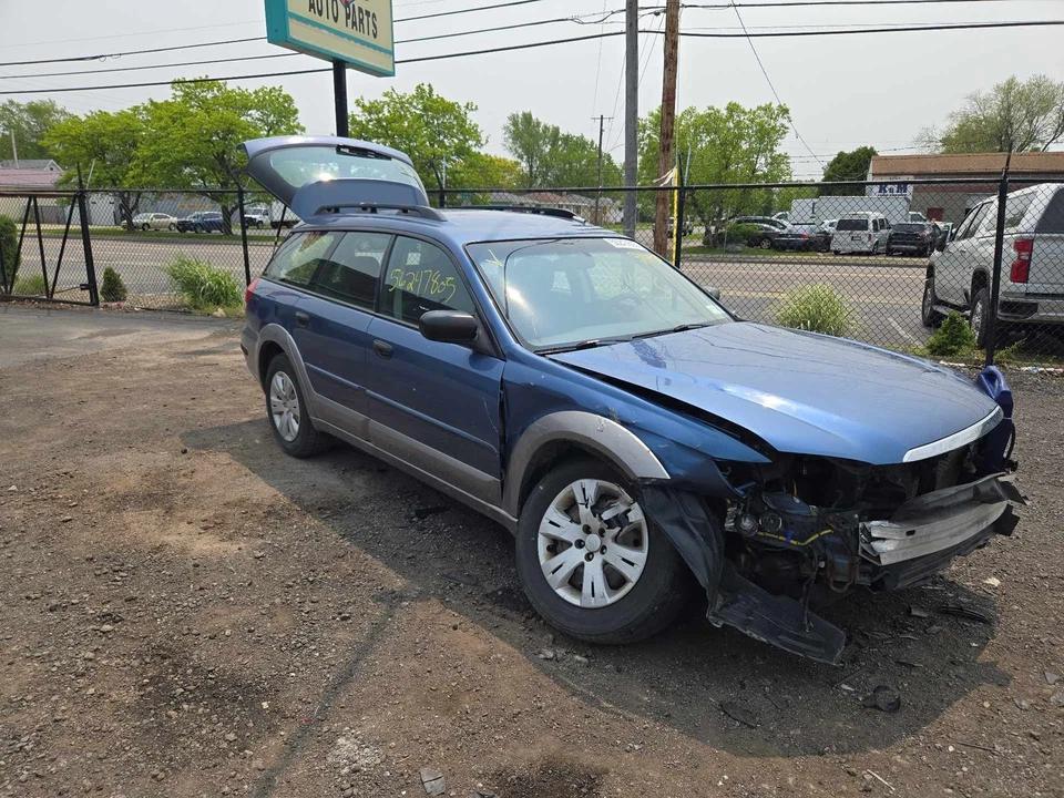 Used Rear Right Exterior Door Handle fits: 2008 Subaru Legacy assembly door moul Foto 2 de 4