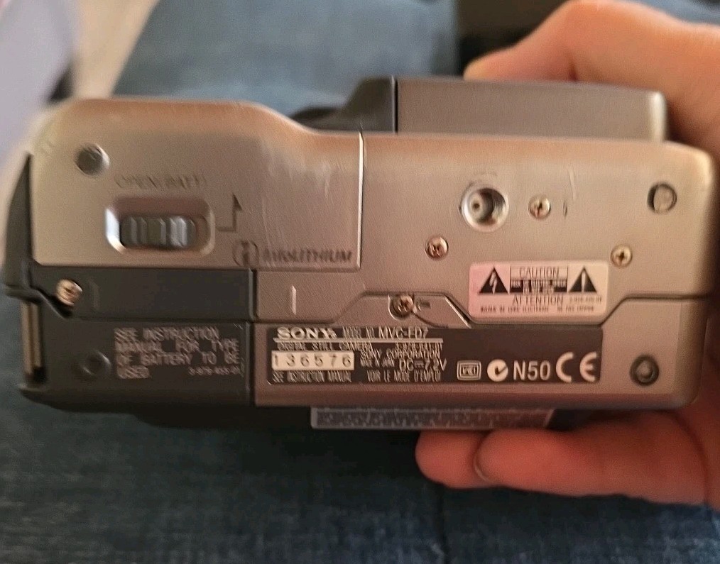 Sony Mavica MVC-FD7 Floppy Disk Digital Camera - Untested | eBay