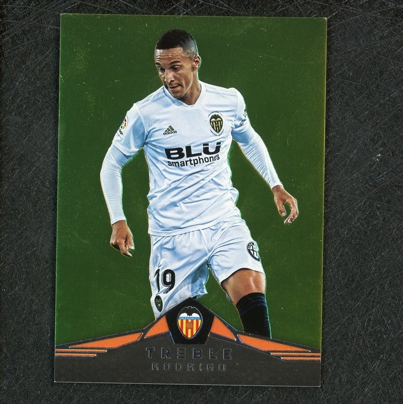 2018-19 Panini Treble Rodrigo Gold 4/10 Valencia QX050