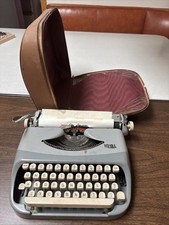 Vintage Royal Royalite Manual Typewriter W/ Case Brochure Made In Holland thumbnail