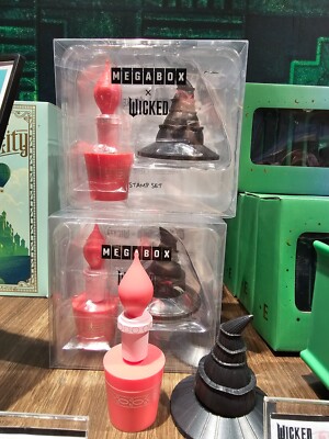 【即購入可】韓国限定 MEGABOX ウィキッドグッズセット 即購入可】韓国限定 MEGABOX ウィキッドグッズセット - メルカリ