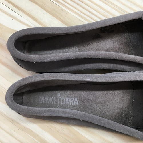 Minnetonka Slippers Womens 7.5 Moccasins Beige Suede Comfort Bow Thunderbird - Picture 5 of 17
