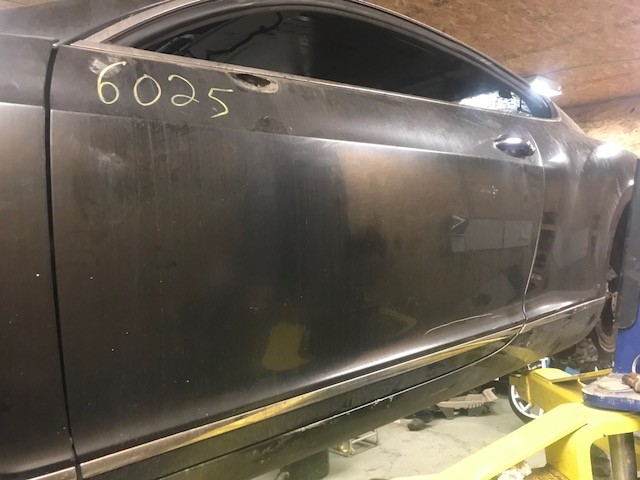 04-12 BENTLEY CONTINENTAL GT LEFT FRONT DRIVERS DOOR SHELL W/ TRIM MOULDINGS 